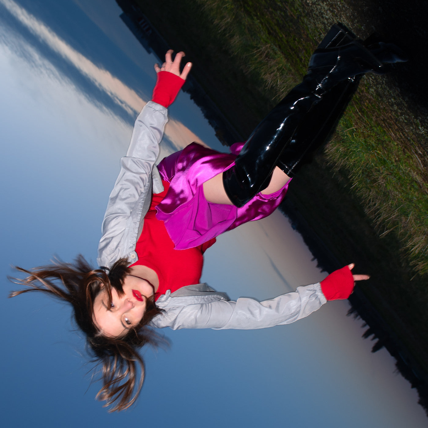 Sophia Kennedy Squeeze Me